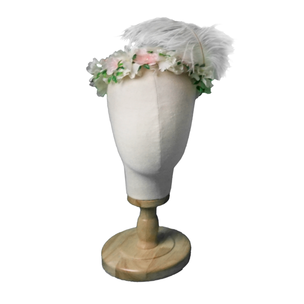 Couronne de fleurs à plume