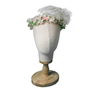 Couronne de fleurs à plume